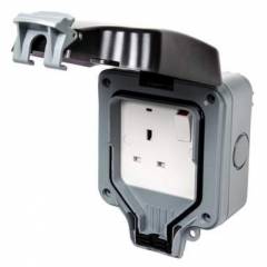 BG Storm Weatherproof 1 Gang Socket IP66